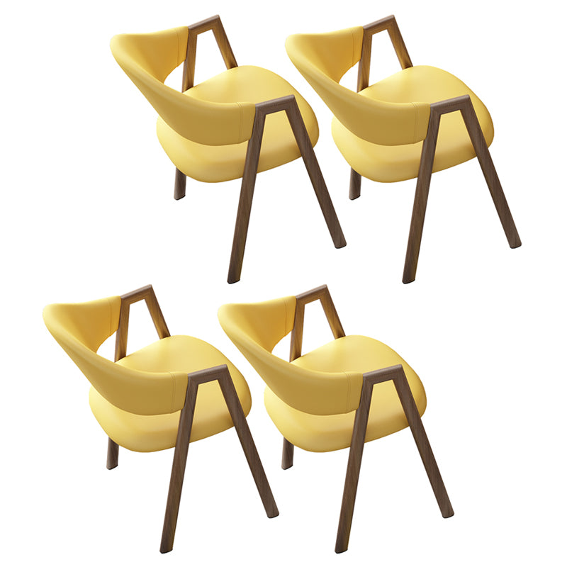 Chaise de salle à manger tapissée au fini mat de chaise à dossier ouvert contemporaine