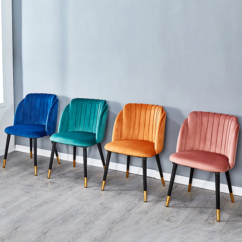 Silla lateral de hotel tapizada escandinava Parsons Matte Acabado silla de comedor