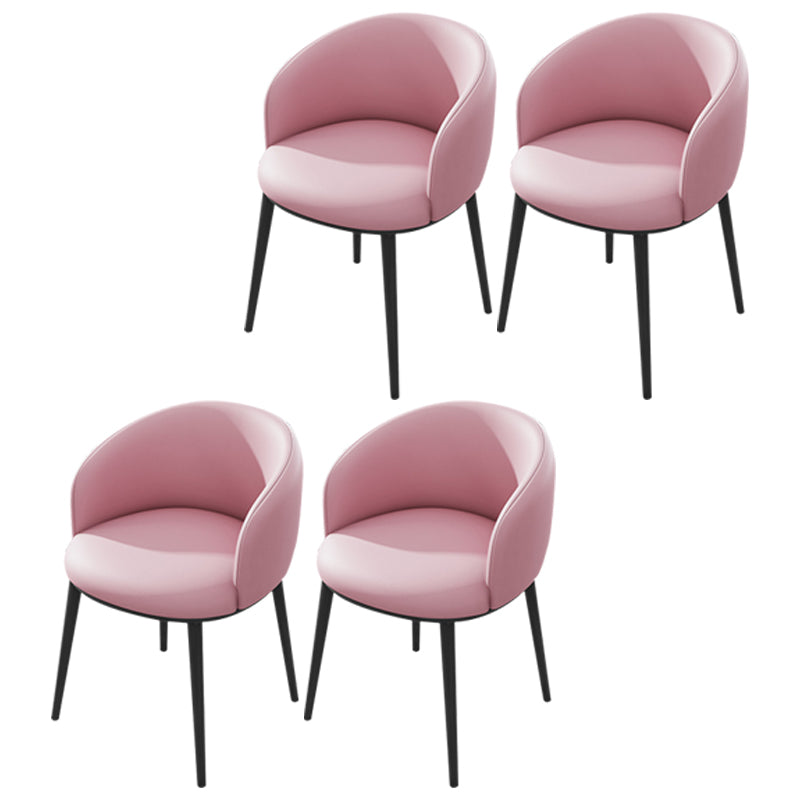 Silla de comedor tapizada moderna con respaldo sólido y acabado mate