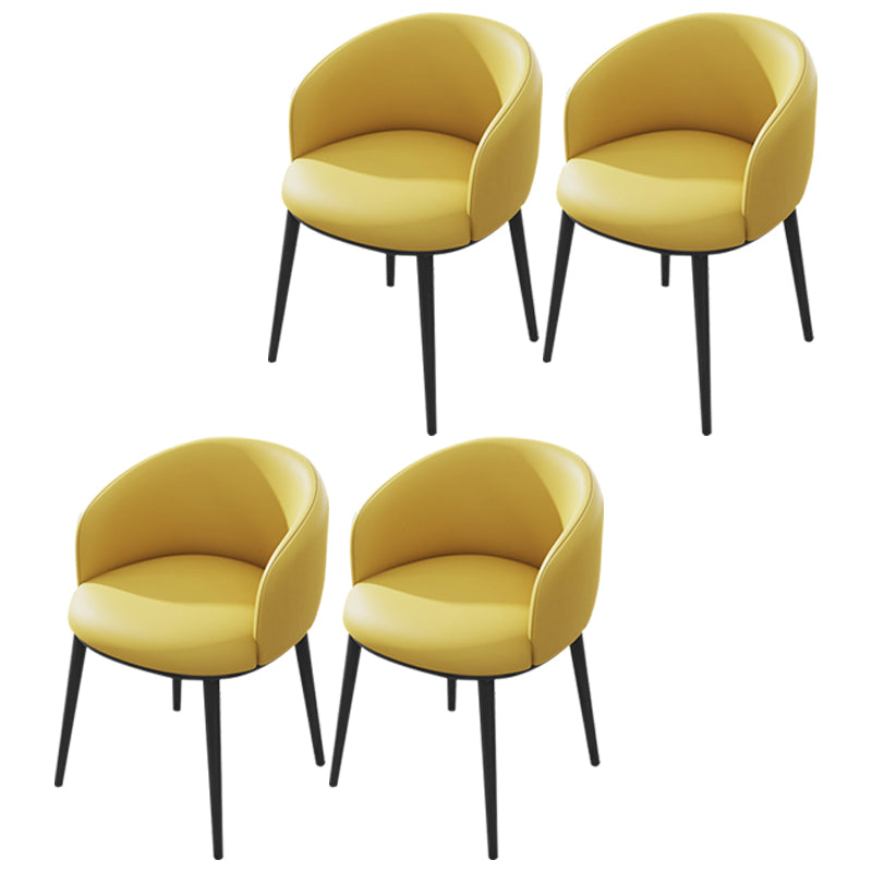 Silla de comedor tapizada moderna con respaldo sólido y acabado mate