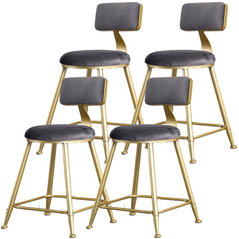 Glam Barhocker ohne Armlehnen, Barhocker aus Eisen, Milchteeladen, mit Samtkissen