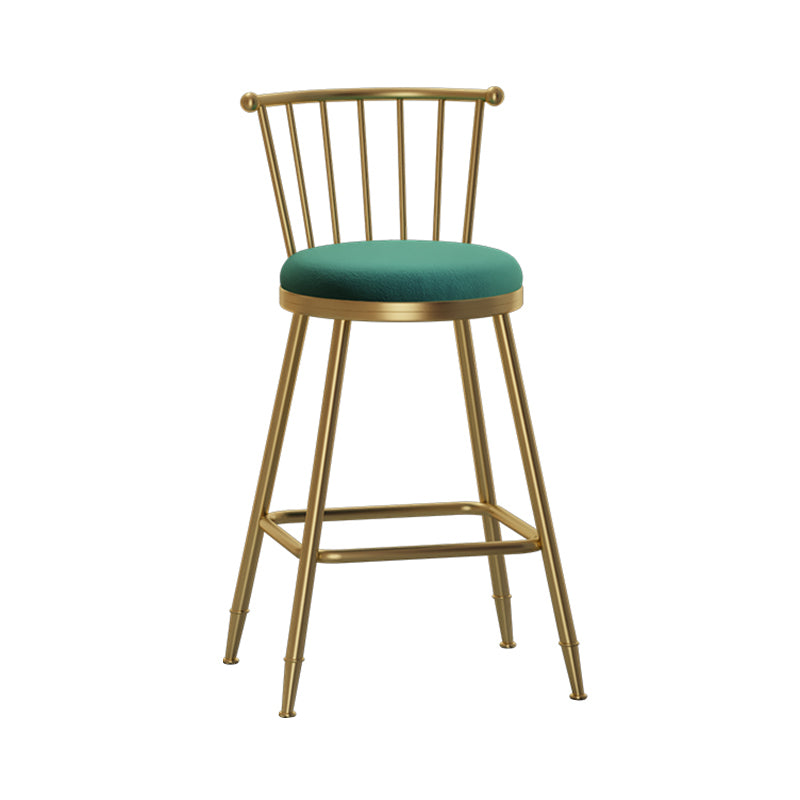Glam Barhocker ohne Armlehnen, Barhocker aus Stahl für den Milchteeladen mit Samtkissen