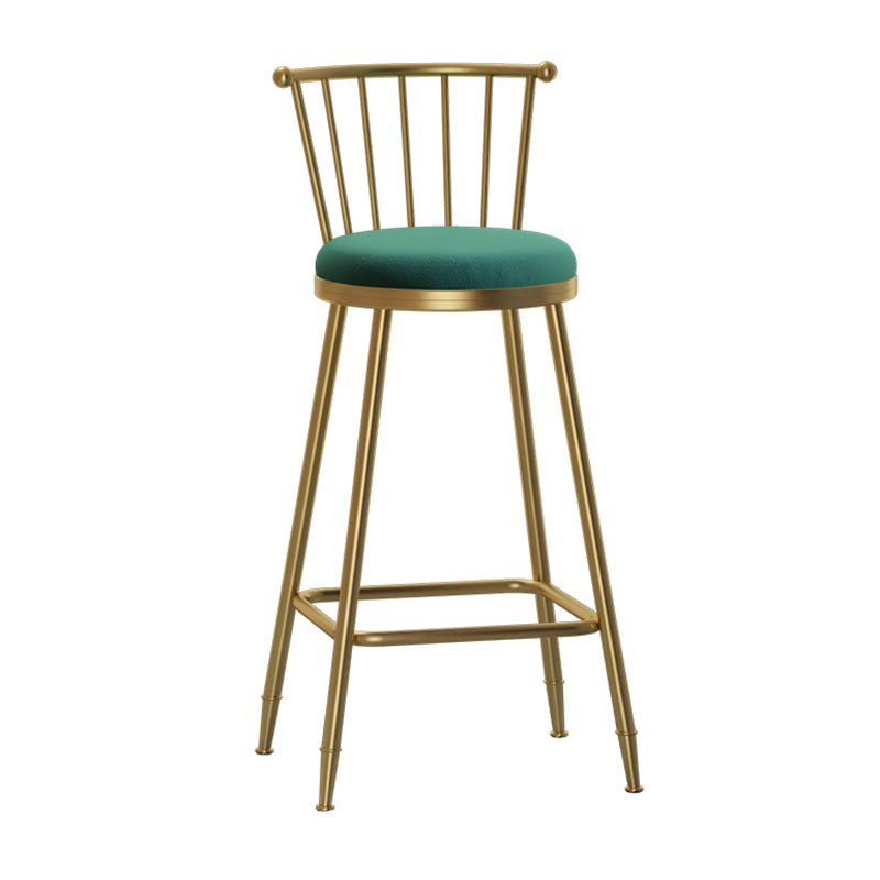 Glam Barhocker ohne Armlehnen, Barhocker aus Stahl für den Milchteeladen mit Samtkissen