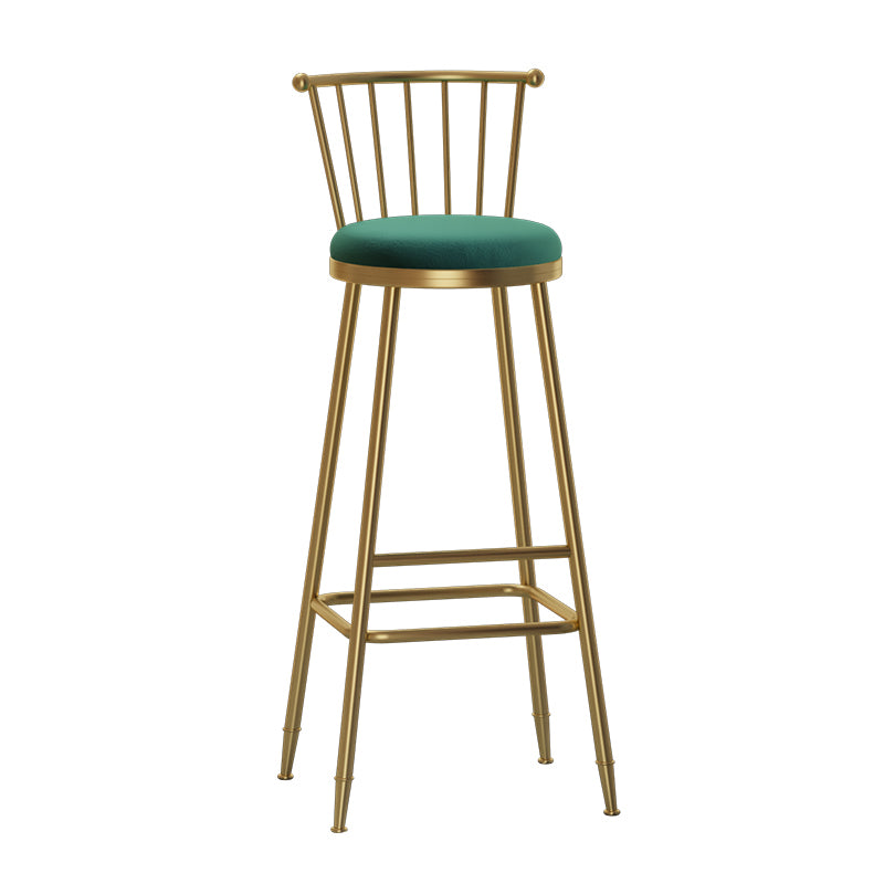 Glam Barhocker ohne Armlehnen, Barhocker aus Stahl für den Milchteeladen mit Samtkissen