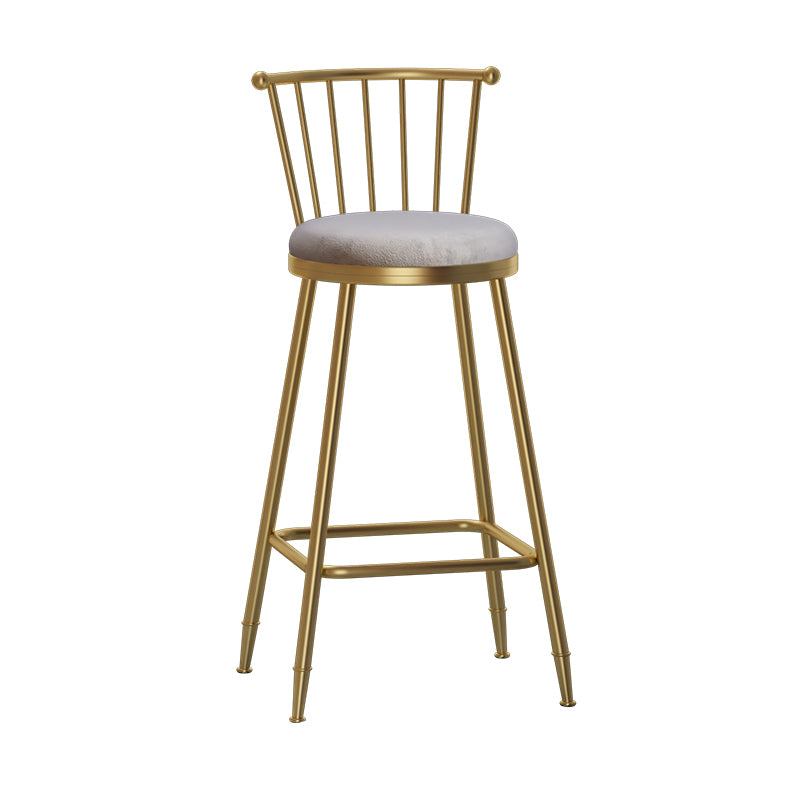 Glam Barhocker ohne Armlehnen, Barhocker aus Stahl für den Milchteeladen mit Samtkissen