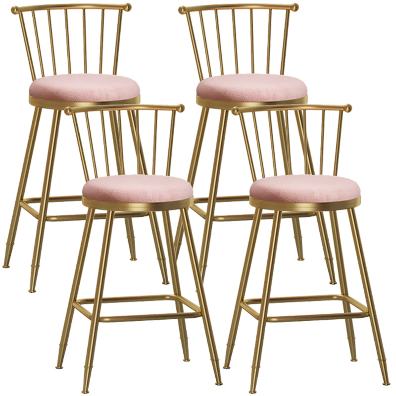 Glam Barhocker ohne Armlehnen, Barhocker aus Stahl für den Milchteeladen mit Samtkissen