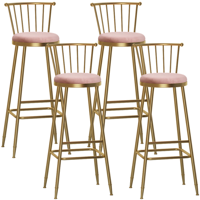 Glam Barhocker ohne Armlehnen, Barhocker aus Stahl für den Milchteeladen mit Samtkissen