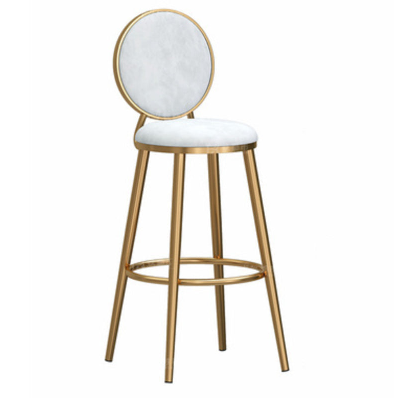 Taburete de bar sin brazos con respaldo Glam, taburete de bar de hierro para cafetería con cojín de terciopelo y pedal