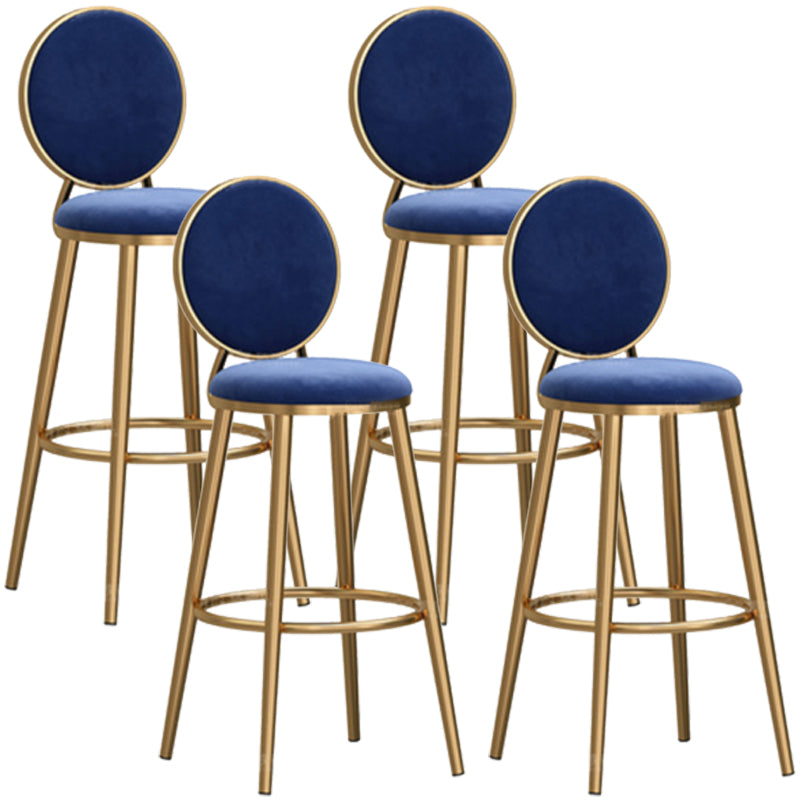 Taburete de bar sin brazos con respaldo Glam, taburete de bar de hierro para cafetería con cojín de terciopelo y pedal