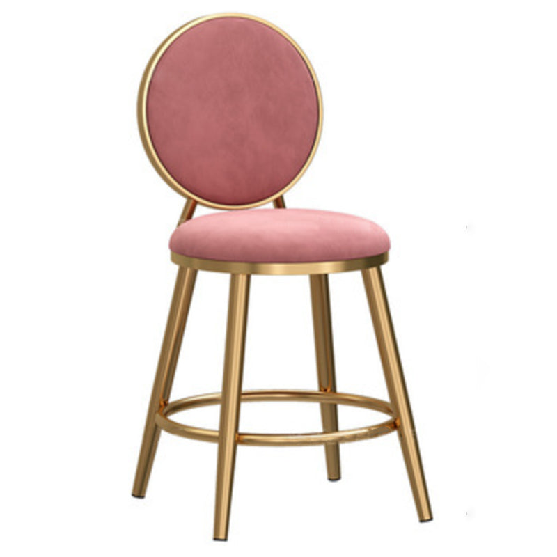 Taburete de bar sin brazos con respaldo Glam, taburete de bar de hierro para cafetería con cojín de terciopelo y pedal