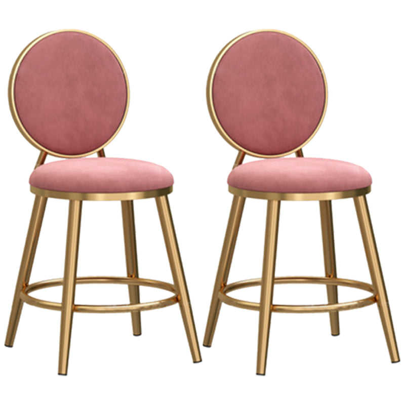 Taburete de bar sin brazos con respaldo Glam, taburete de bar de hierro para cafetería con cojín de terciopelo y pedal