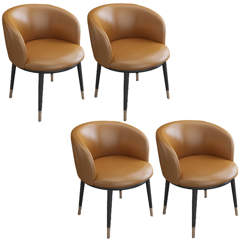 Silla de comedor de cuero con respaldo sólido y acabado mate para el hogar contemporáneo