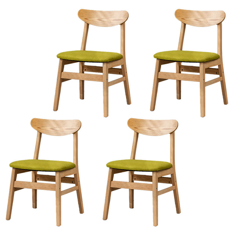 Silla lateral casera tapizada escandinava Silla de comedor natural con respaldo abierto