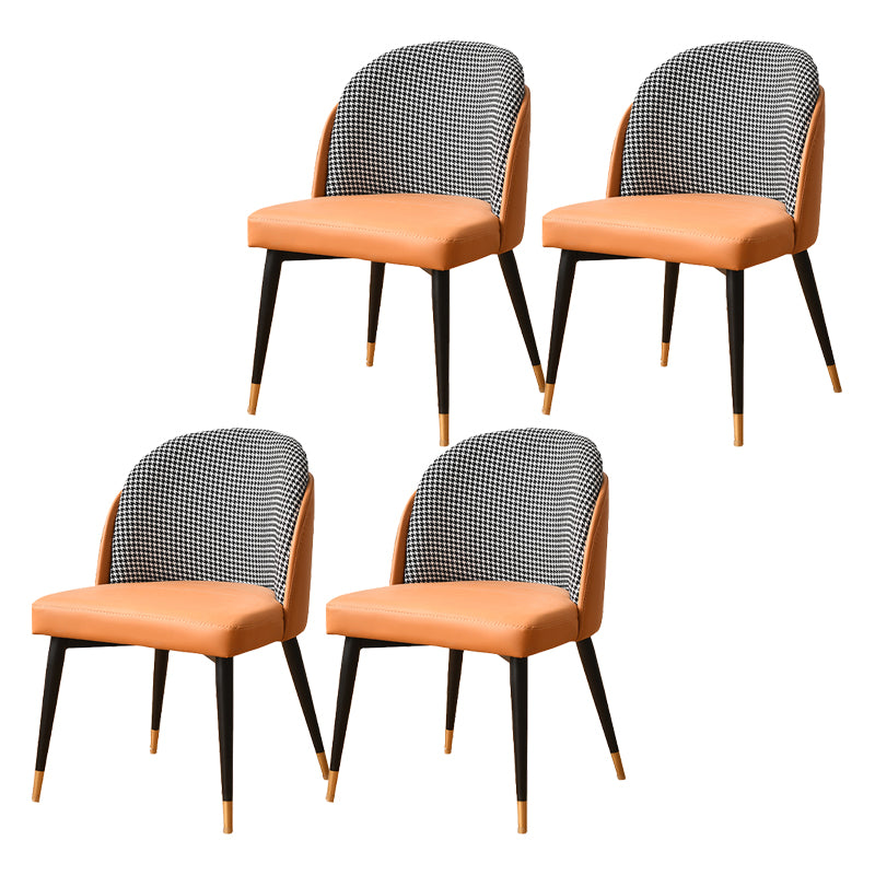 Silla de comedor de metal Glam, silla tapizada de comedor de tela para uso en restaurantes
