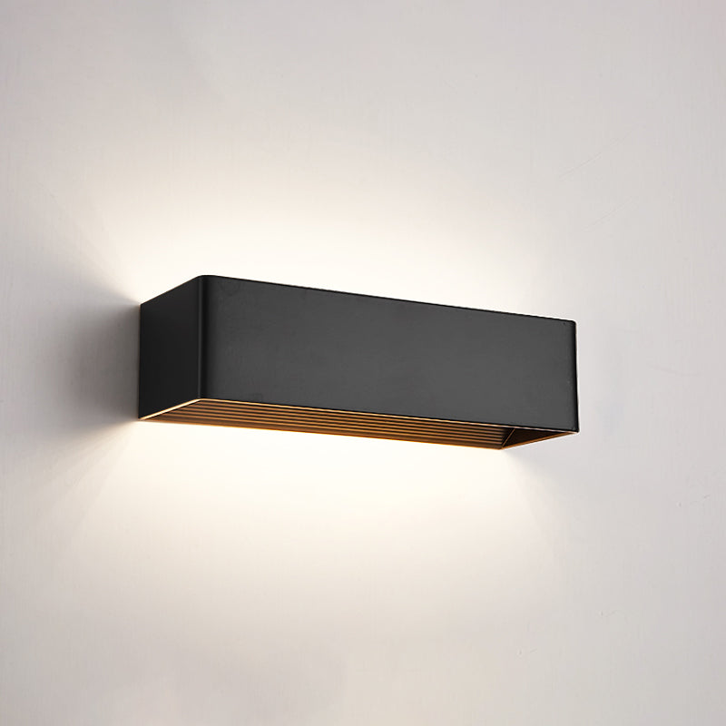 Forme carrée en métal applique de style moderne 2 lumières