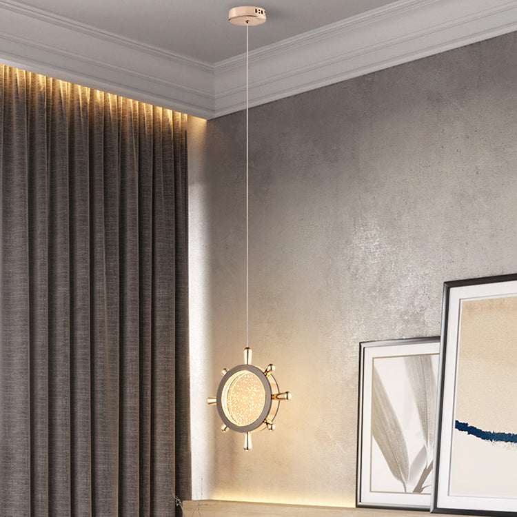 Pendentif contemporain en or