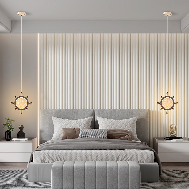 Pendentif contemporain en or