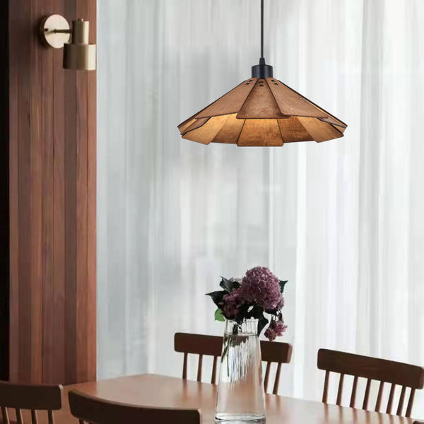 Style contemporain suspendu en bois