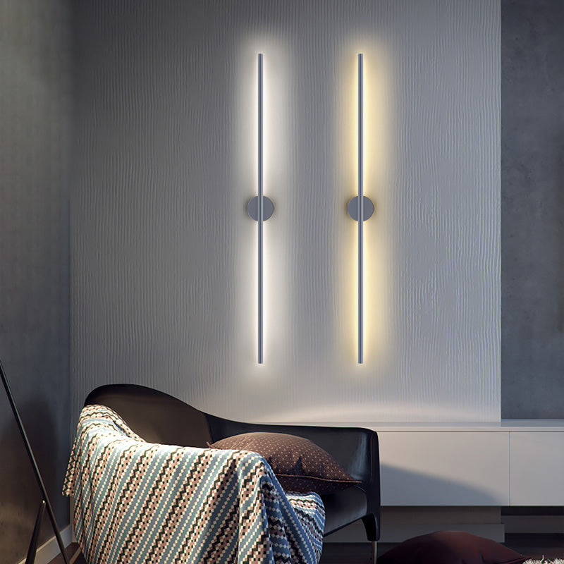 Zeitgenössische graue Wandleuchte gerade Form LED -Wandleuchten mit Metall für Schlafzimmer