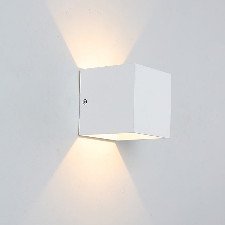 Moderner Stil Leuchte Würfel 2 Lichter Wandscheibe mit Metall für Schlafzimmer