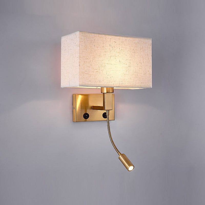 Modernes Metall -Lesen Wandleuchten Quader 2 Lichter Wandleuchte mit natürlicher Sackleinen