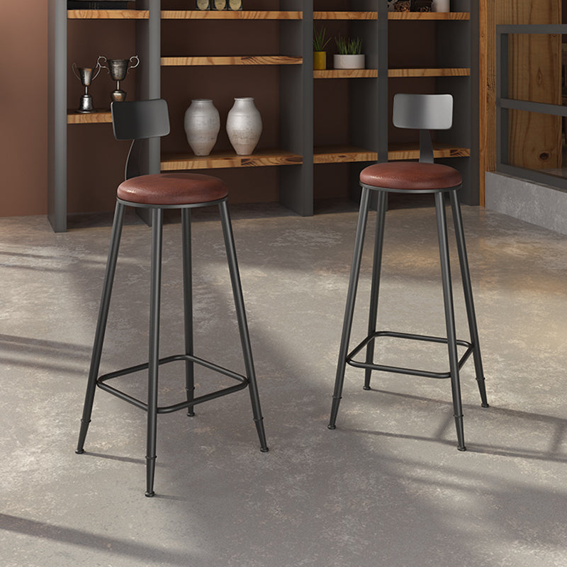 Taburete de bar interior de madera maciza de metal contemporáneo con reposapiés