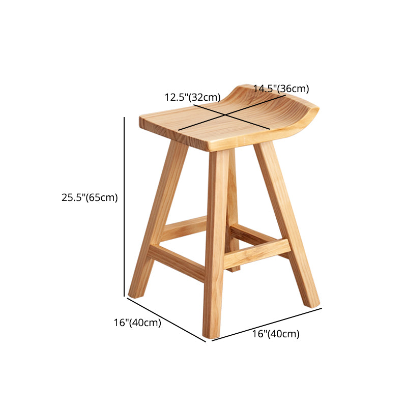 Zeitgenössischer klappbarer Barhocker aus massivem Holz für den Innenbereich mit Holzsitz und Fußstütze