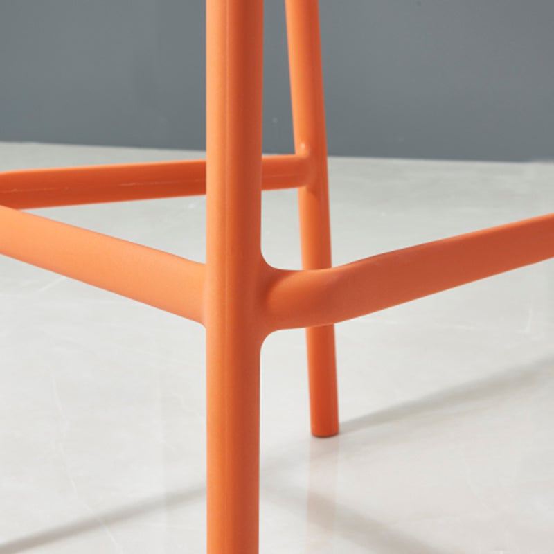 Taburete de bar de estilo escandinavo, patas de PP, asiento rectangular, taburete de bar con respaldo bajo para cocina