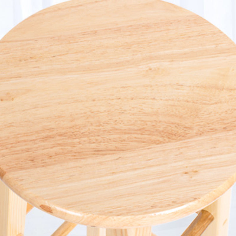 Zeitgenössische Massivholz -Barhocker -Barhocker mit Holzsitz und Fußstütze