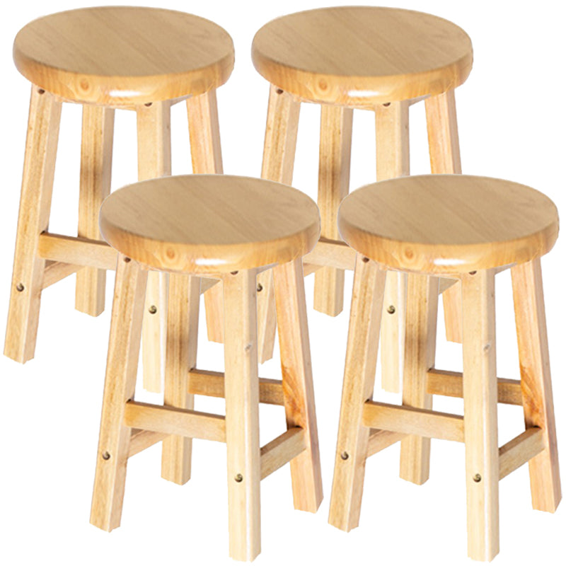 Zeitgenössische Massivholz -Barhocker -Barhocker mit Holzsitz und Fußstütze