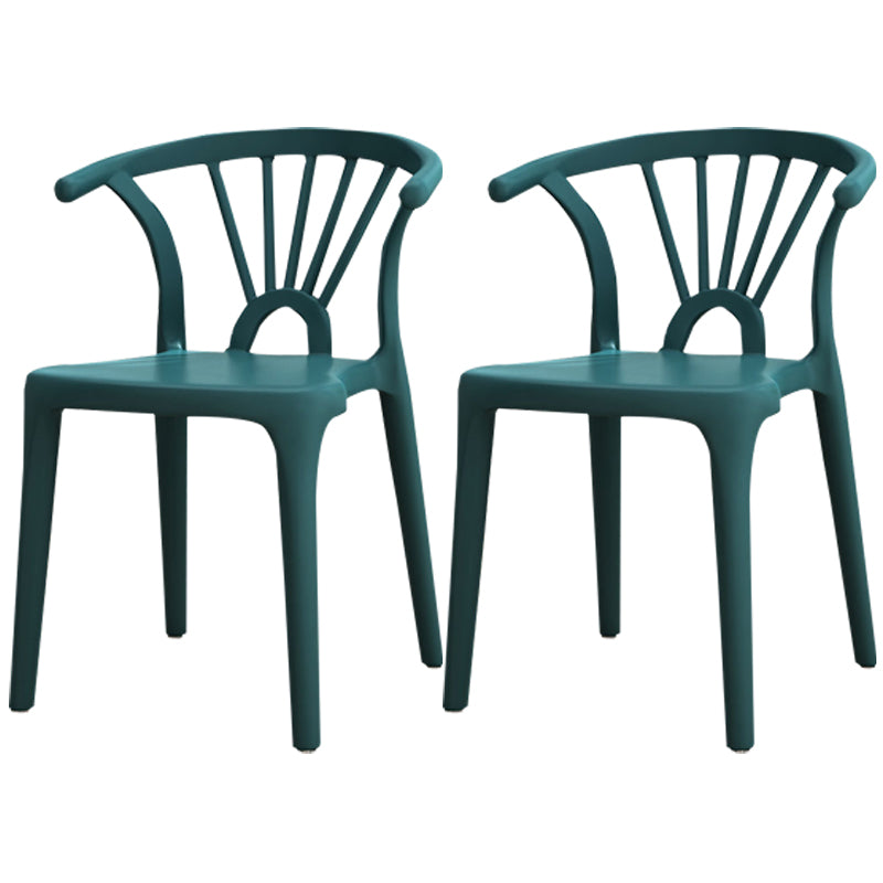 Silla lateral apilable de plástico moderno con respaldo de listón, silla de comedor con acabado mate