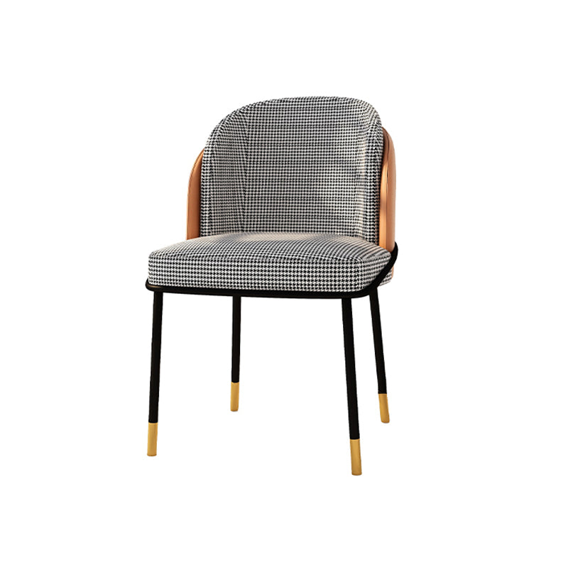 Silla de comedor de metal Glam, sillas de comedor tapizadas sin brazos para uso doméstico