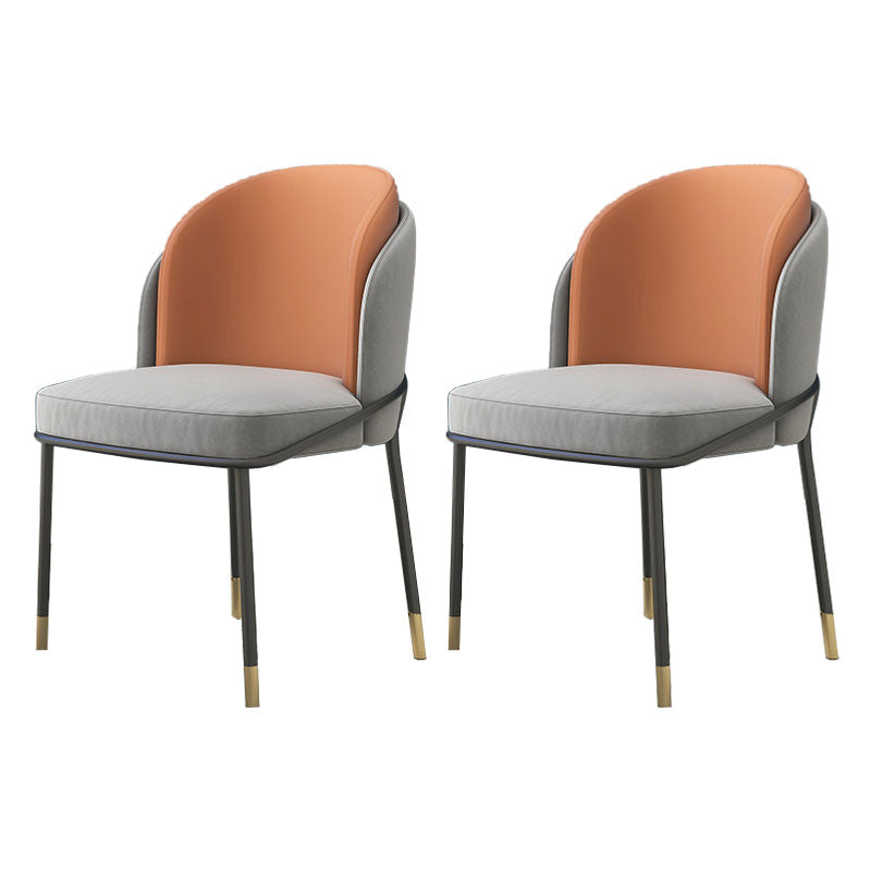 Silla de comedor de metal Glam, sillas de comedor tapizadas sin brazos para uso doméstico
