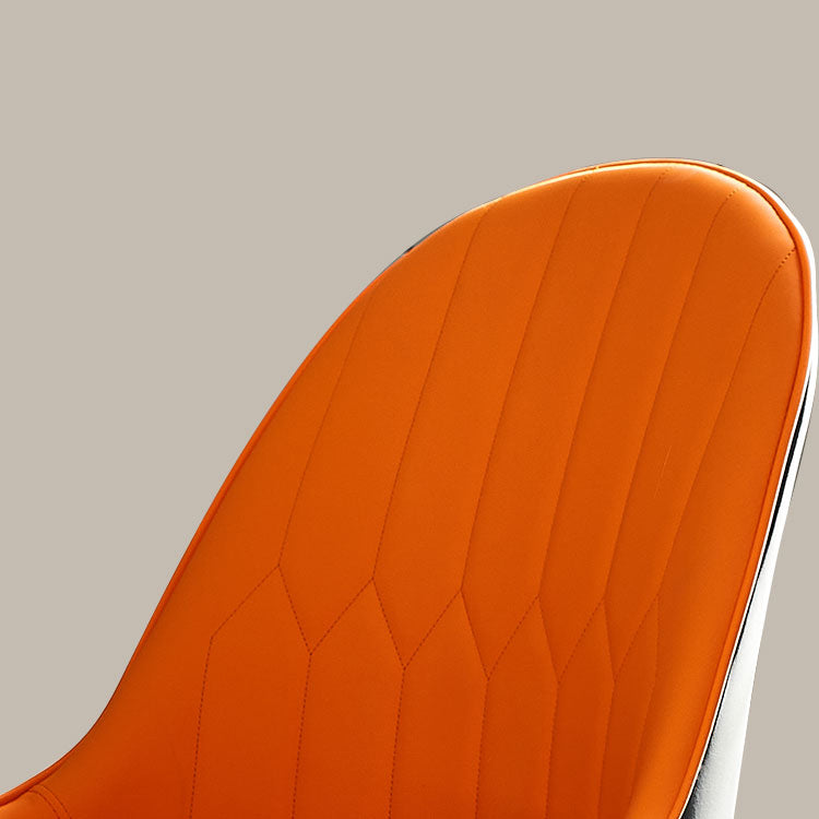 Silla lateral de comedor de cuero de diseño escandinavo Sillas laterales con brazo trasero sólido