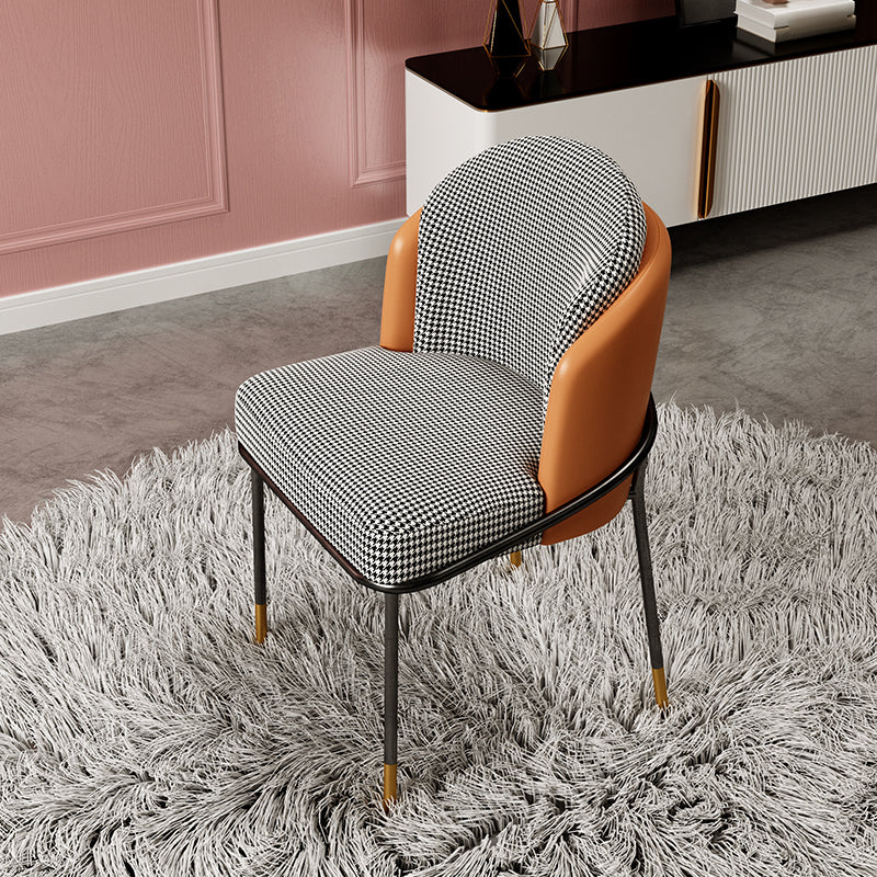 Glam metalen eetkamerstoelen Parsons armloze eetkamerstoelen voor restaurantgebruik