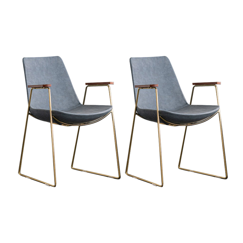 Silla auxiliar de comedor con respaldo sólido de diseño escandinavo Silla auxiliar de comedor de cuero