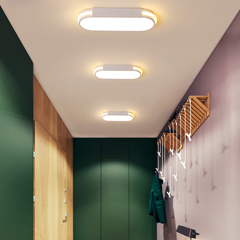 Metal Oval Flush Mount Light Fixture Minimalist Style LED Flush Ceiling Light Fixture