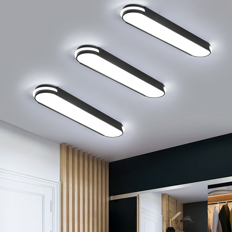 Metal Oval Flush Mount Light Fixture Minimalist Style LED Flush Ceiling Light Fixture