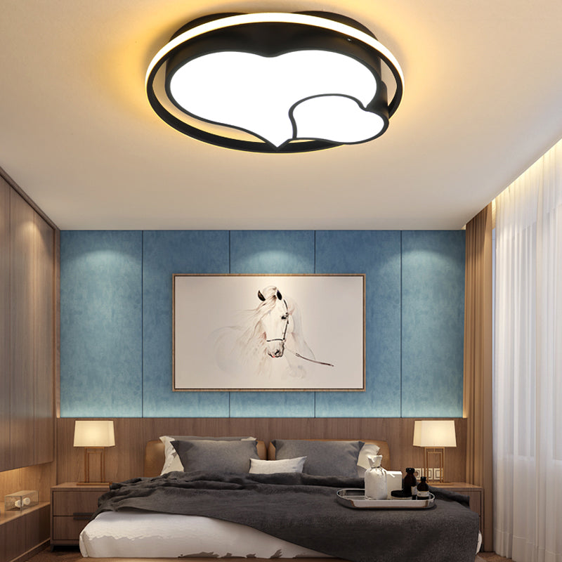 Nordic Heart Shape Ceiling Mount Light 3-Light Bedroom Ceiling Lamps with Acrylic Shade
