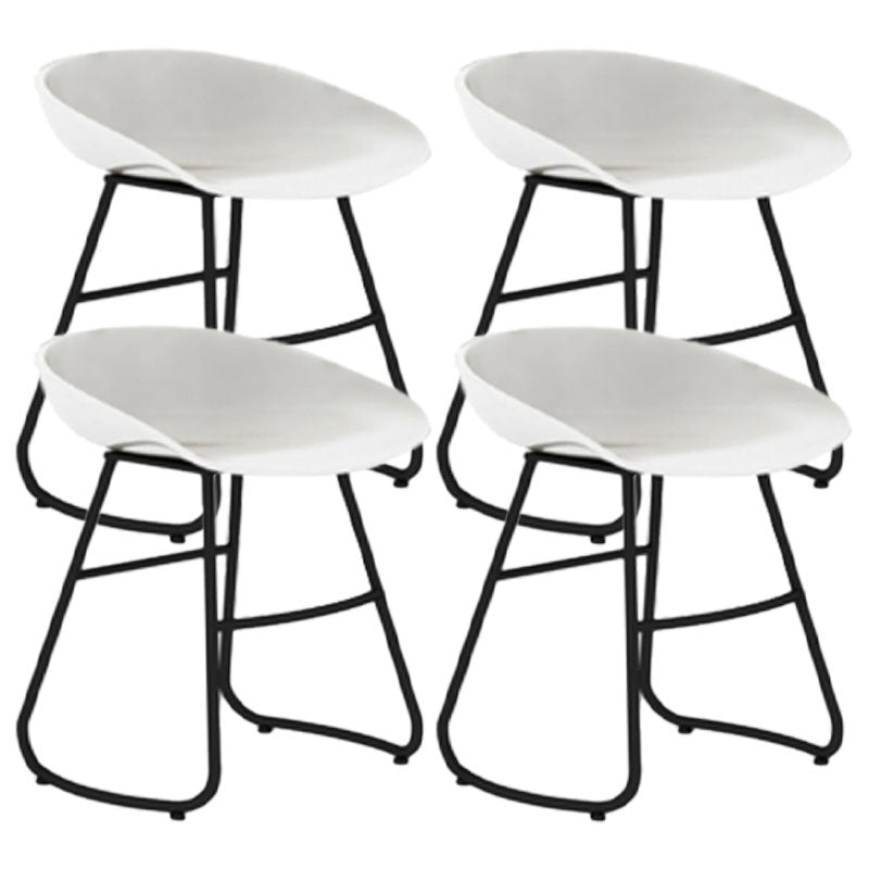 Modern Armless Backrest Counter Stool Iron Dessert Shop Bar Stool with Plastic Seat