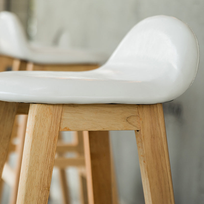 Taburete de bar sin brazos con respaldo moderno, taburete de bar de madera para tienda de postres con cojín y pedal