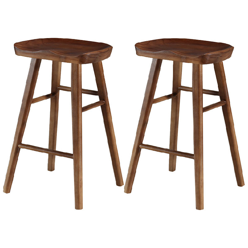 Barhocker im Industriestil, Holzbeine, Sattelsitz, Barhocker für Restaurantbar