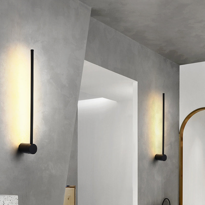 Lineare Form Metall Wandleuchter moderner Stil Einmals Wandmontage Licht in Schwarz