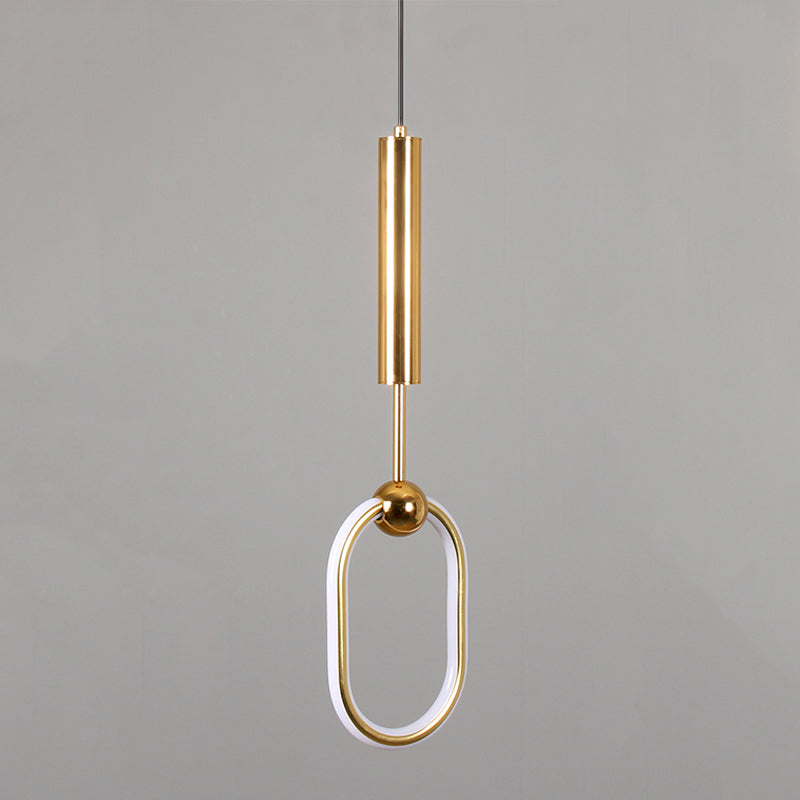 Luminaires suspendus linéaires en métal