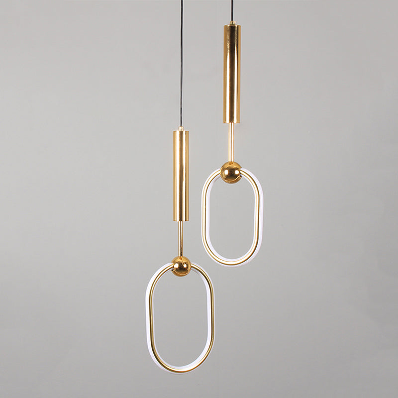 Luminaires suspendus linéaires en métal