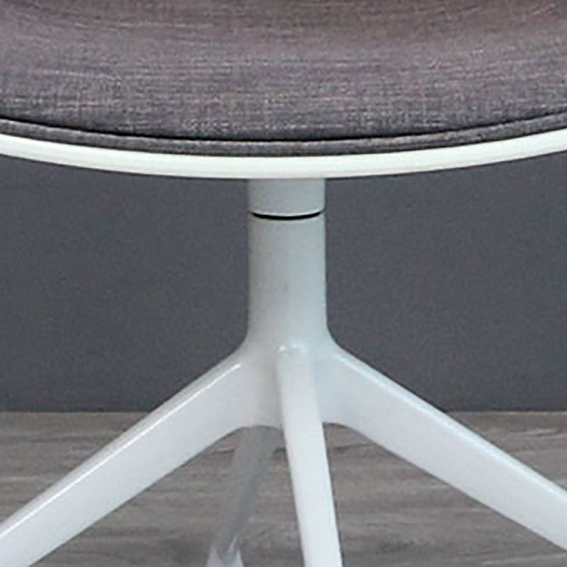 Silla de comedor de plástico giratoria con respaldo sólido moderno