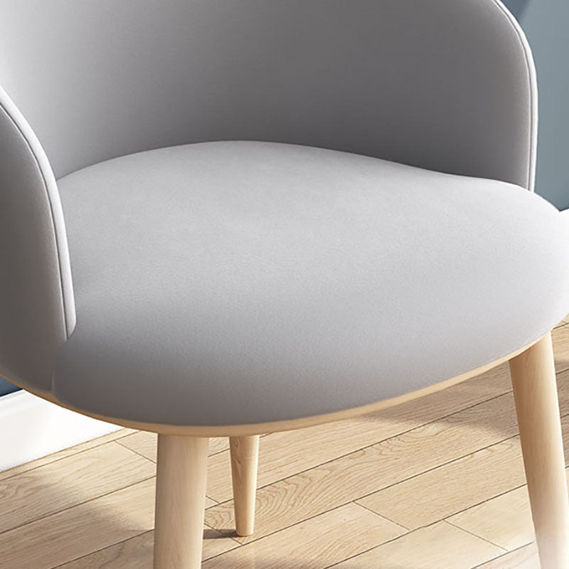 Silla de comedor tapizada casera moderna con respaldo sólido con acabado mate