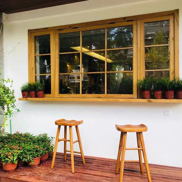Zeitgenössischer Barhocker aus massivem Holz für den Innenbereich mit Sitz und Fußstütze aus Holz