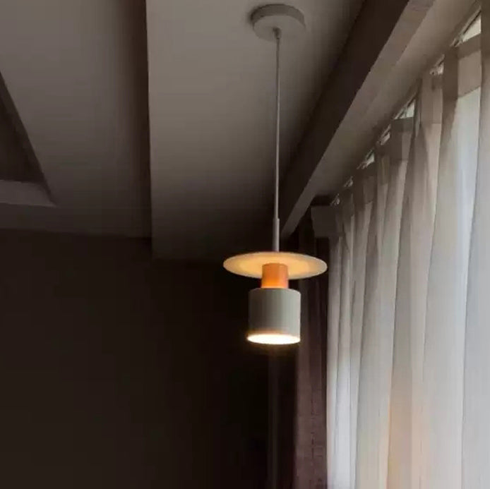 Style moderne suspendu en métal éclair