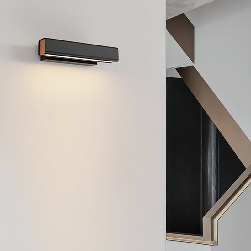 Accensione a parete in metallo a forma quadrata in stile moderno 1 illuminazione a monte leggera